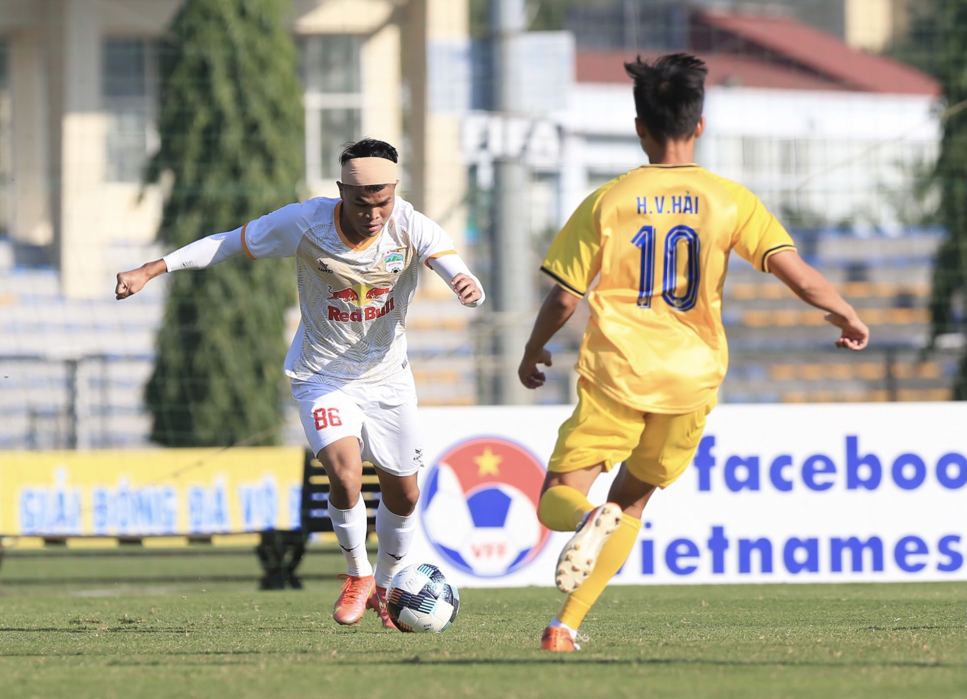 U21 Hoàng Anh Gia Lai giành được một trong hai tấm vé vào chơi vòng chung kết